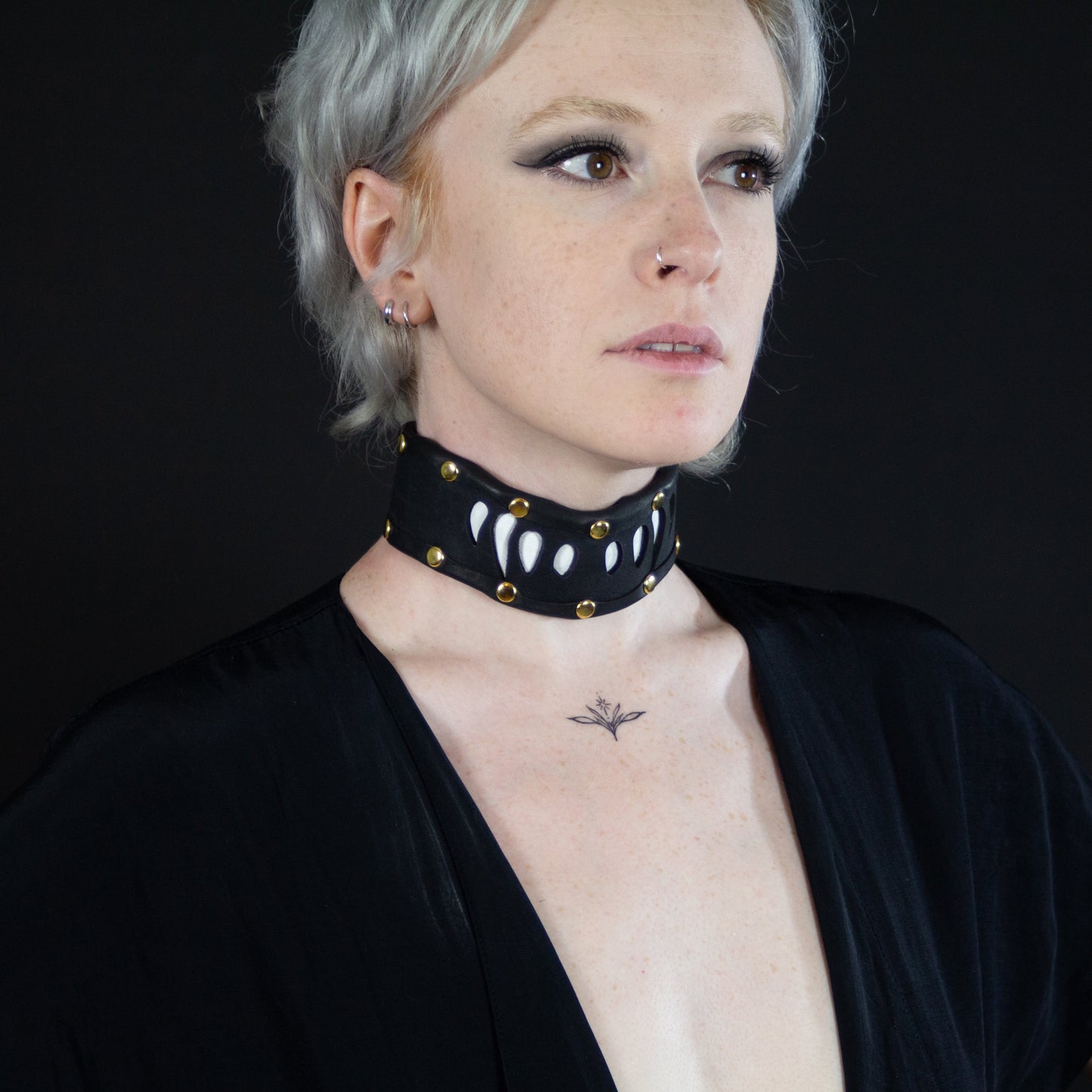 Vampire Teeth Collar