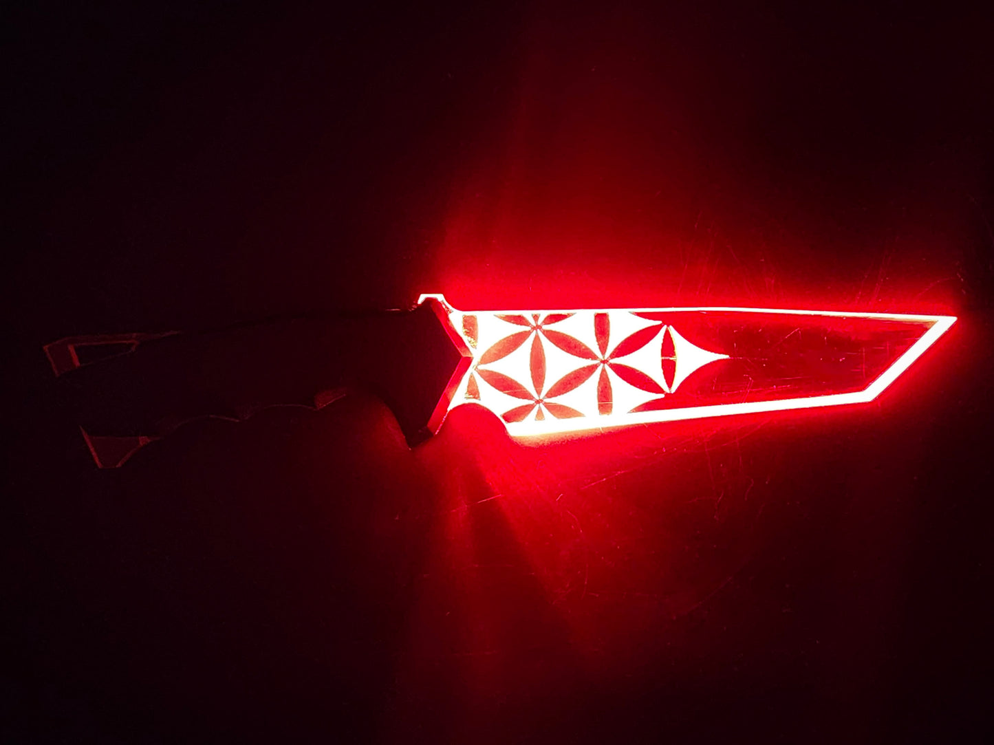 Tanto LED Knife